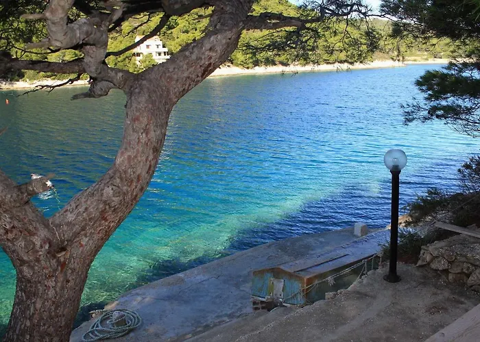 By The Sea Cove Stoncica, - 8941